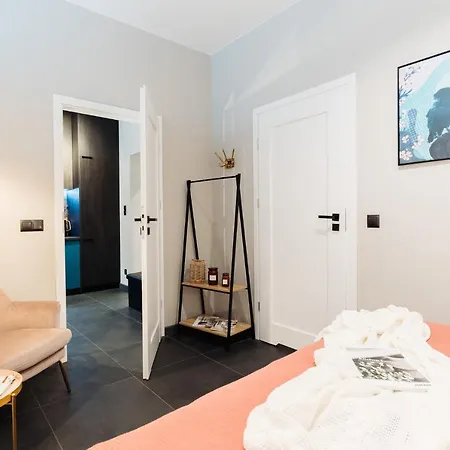 Perfect Place Ii - Loftaffair